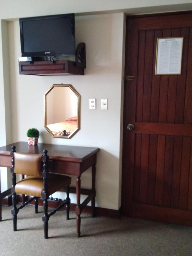 La Castellana Hotel Lima Luaran gambar